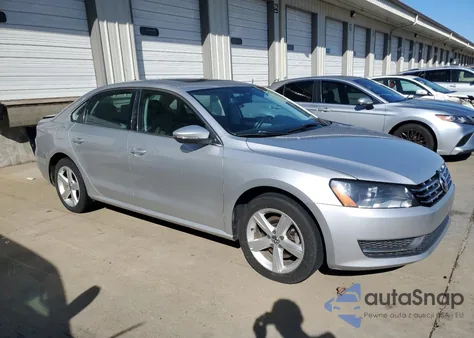 2012 Volkswagen Passat Se z USA, uszkodzony, nr VIN 1VWBN7A30CC050232